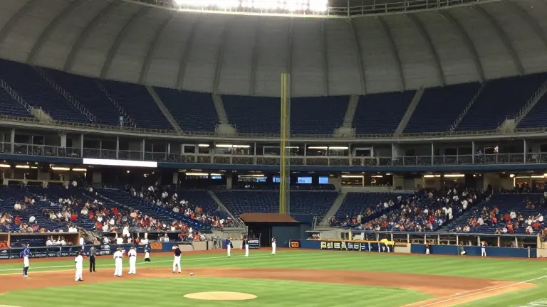 Illustration for: Rays Delay Title With 2-Run 12th, Force Game 5